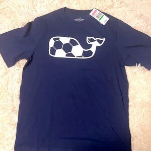 NWT Vineyard Vines soccer whale tee in nautical navy